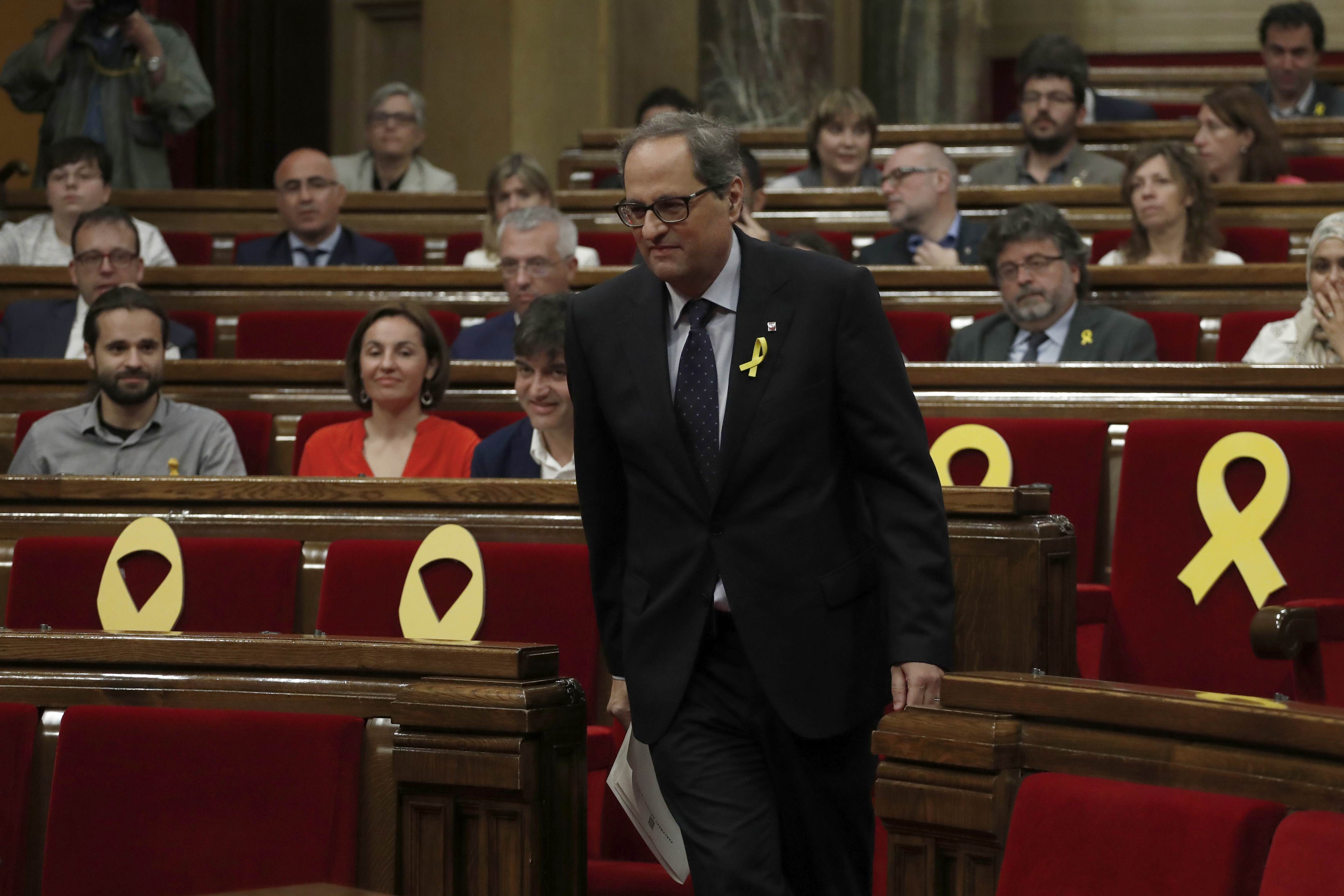 Parlamento catalán investirá como presidente al candidato de Puigdemont