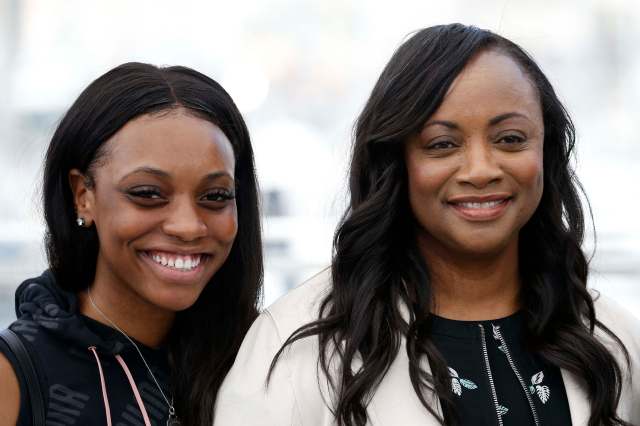 71º Festival de Cannes - photocall para el documental "Whitney" presentado como parte de proyecciones a medianoche - Cannes, Francia, 17 de mayo de 2018. Productor ejecutivo Pat Houston y productor Rayah Houston. REUTERS / Stephane Mahe