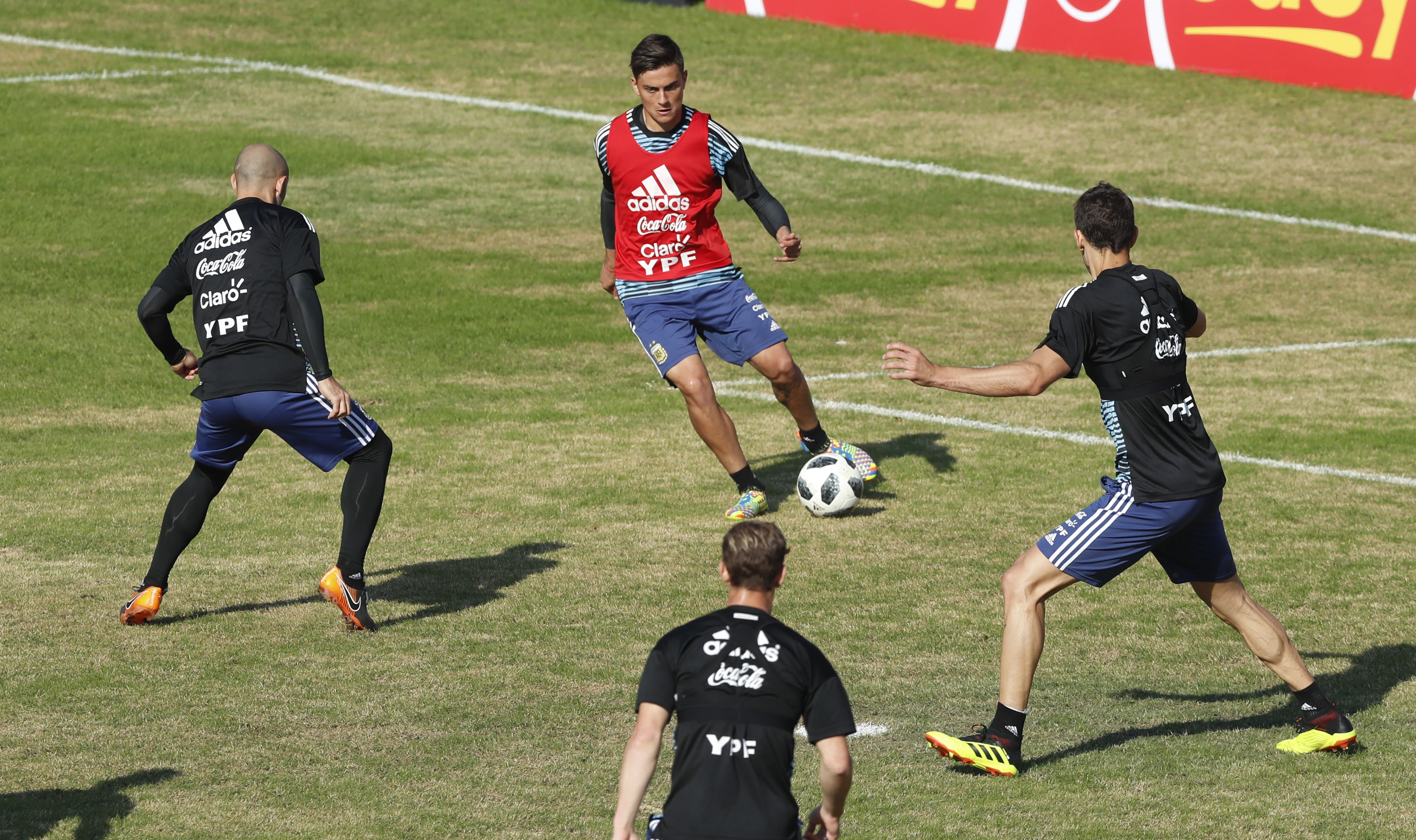 La selección argentina viajará a España, Israel y Rusia en un chárter de lujo