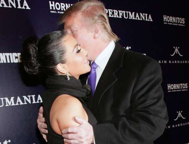 Kim Kardashian y Donald Trump en 2010