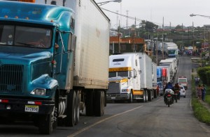 Panamá pide suspender envío de mercancía por vía terrestre a Nicaragua