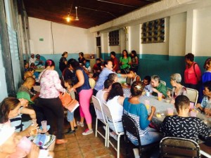 UNT Vargas y El Voluntariado Granitos de Arena colaboraron con pacientes de “La Abuelita”
