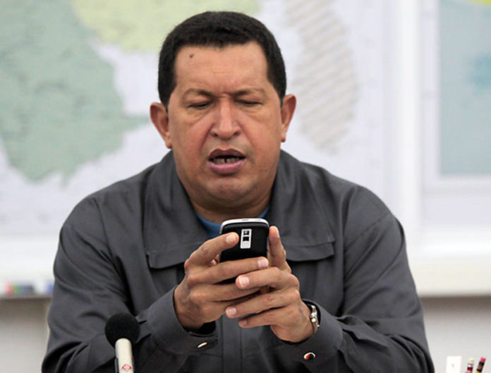 Vacílate cómo ha perdido seguidores la fantasmal cuenta Twitter de @chavezcandanga