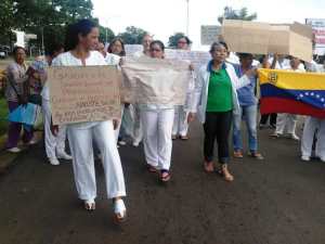 Enfermeras realizan la marcha de los pies descalzos en San Félix #3Jul