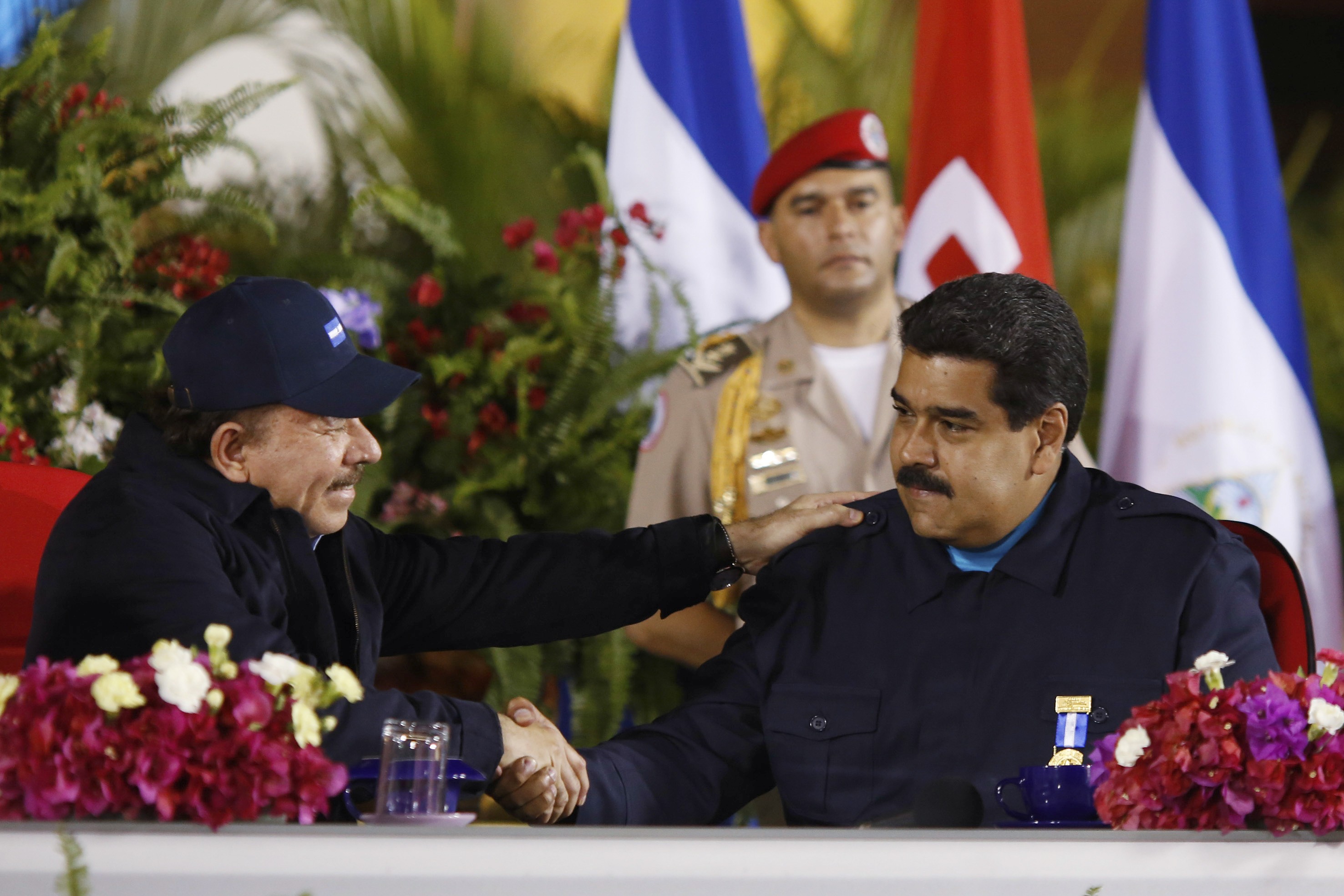 EEUU asegura que Ortega y Maduro aplastan a su gente igual que el ex dictador Somoza