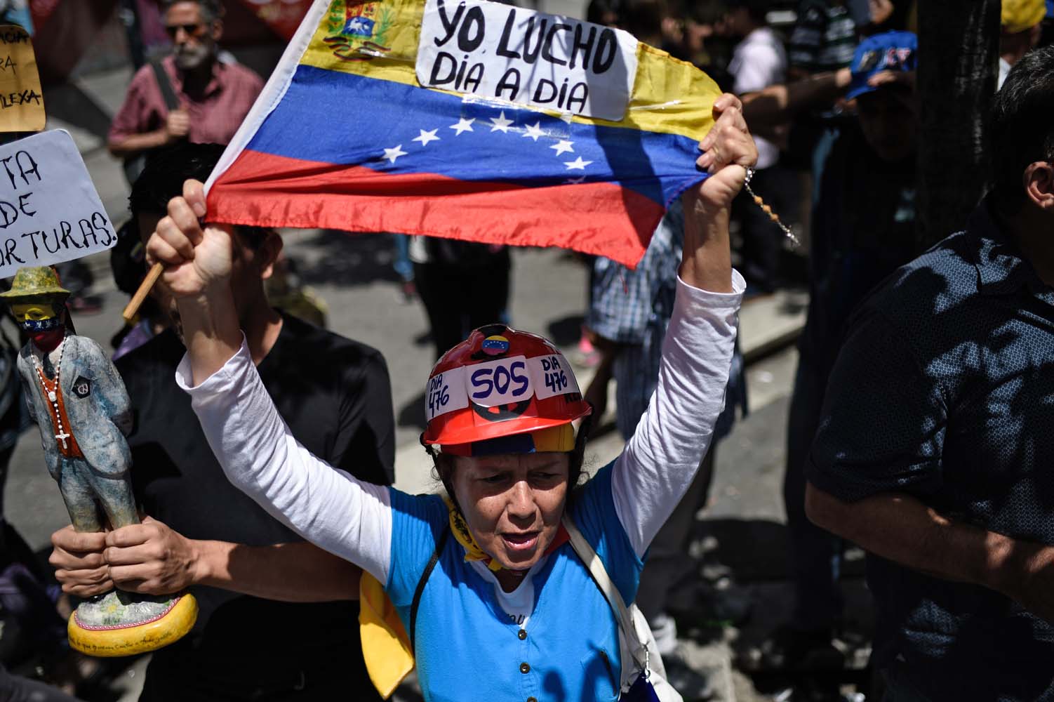 Grupo de profesionales venezolanos exigen a la oposición más unidad para restaurar la democracia del país