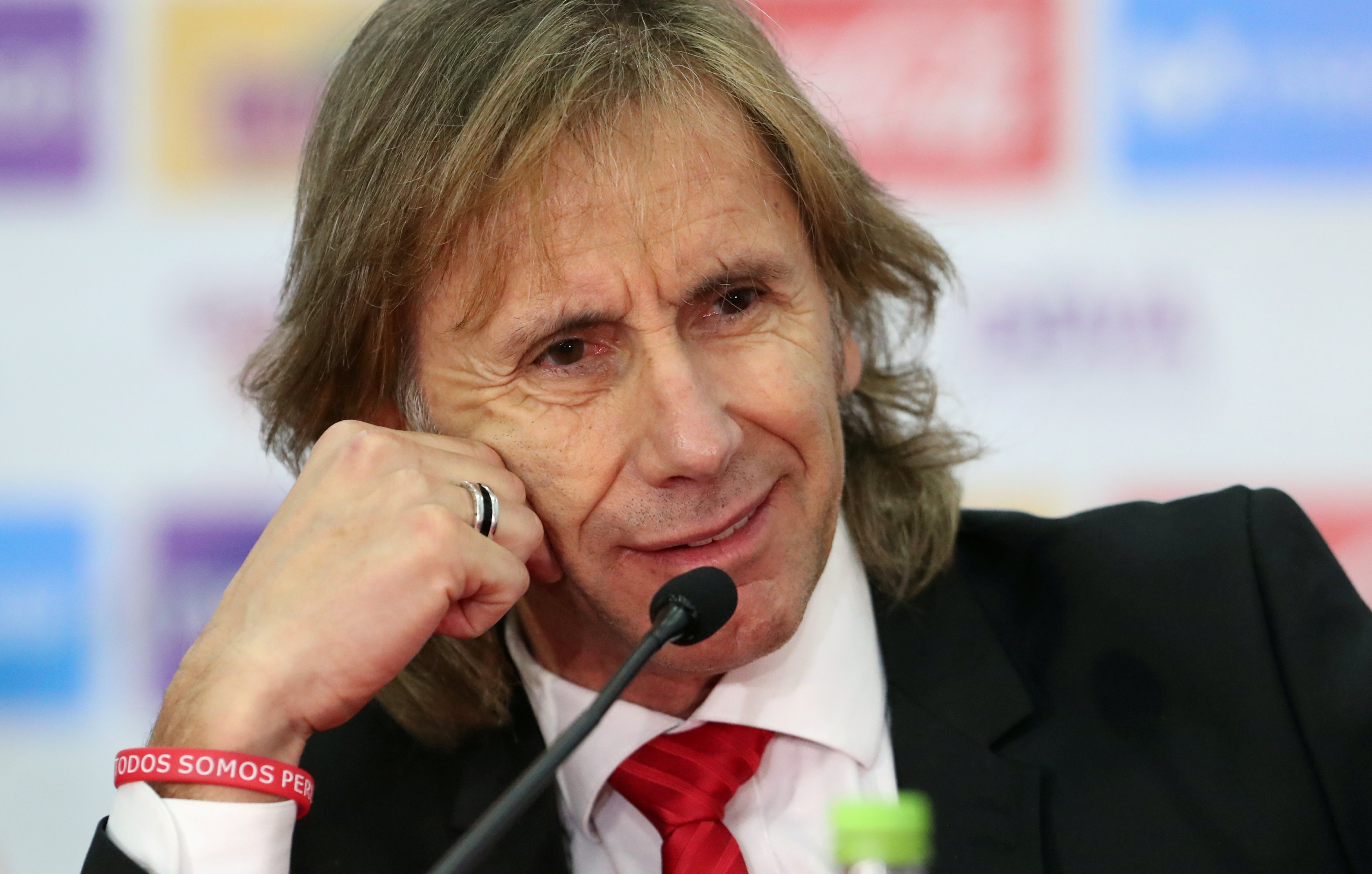 Ricardo Gareca seguirá como DT de Perú hasta 2022