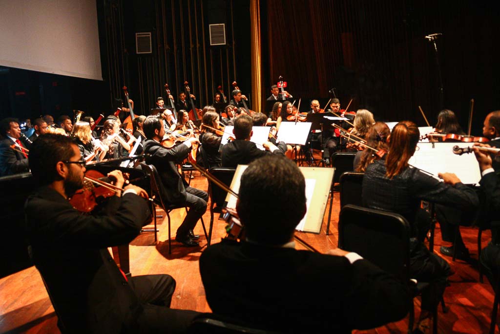 La Orquesta Filarmónica Nacional resaltará la música Venezolana en la Sala Simón Bolívar