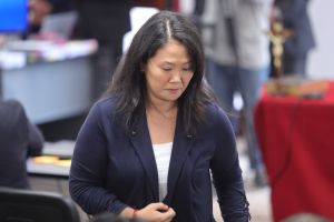 Trasladan a Keiko Fujimori de la cárcel a una clínica por problemas coronarios