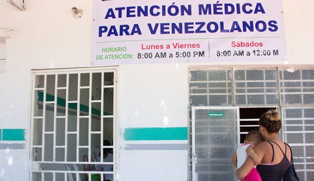 Proponen adecuar centros de salud de Colombia para inmigrantes venezolanos