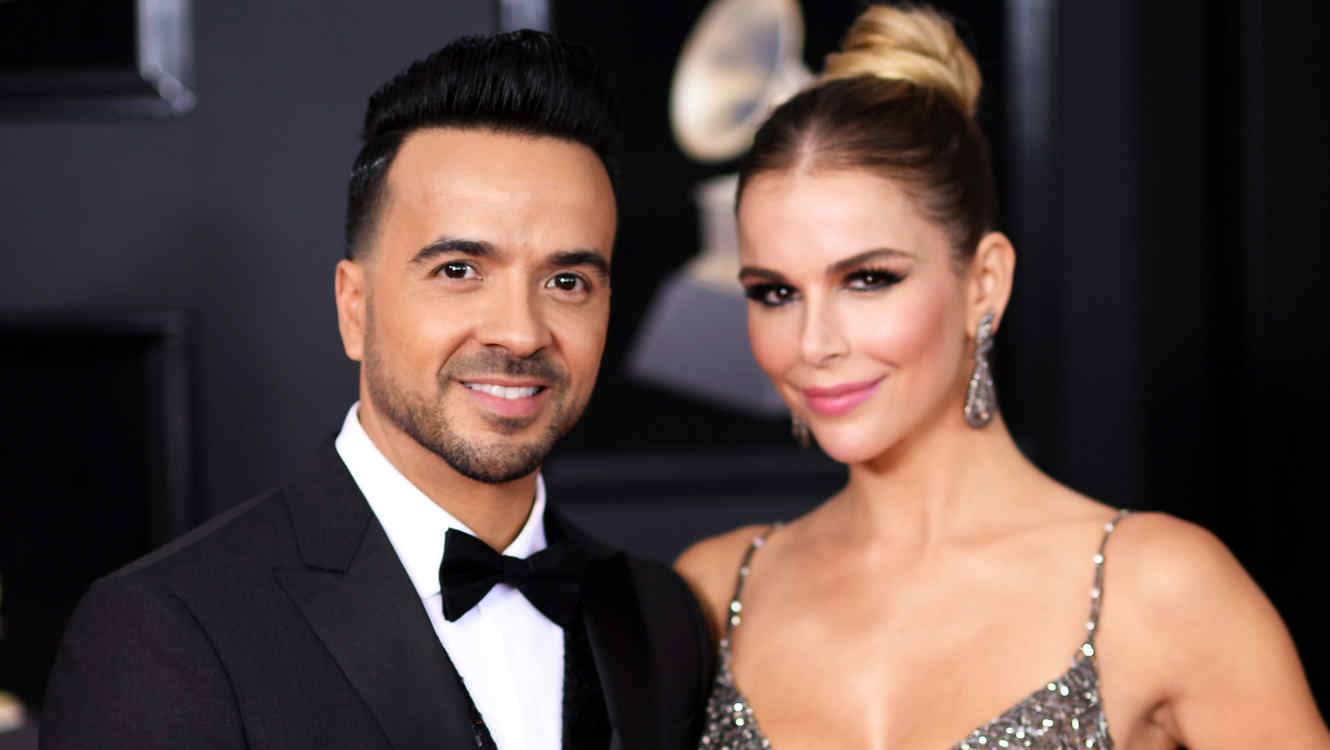 En tanga y con Luis Fonsi entre sus piernas, Águeda López causa lujuria en Instagram