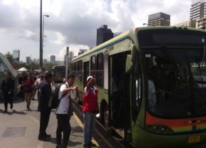 Metro de Caracas habilita rutas de metrobus durante nuevo apagón rojo