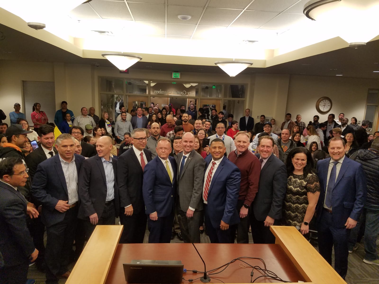 Venezolanos protagonizan histórica Primera Asamblea Ciudadana Latina en Utah (Fotos+Videos)