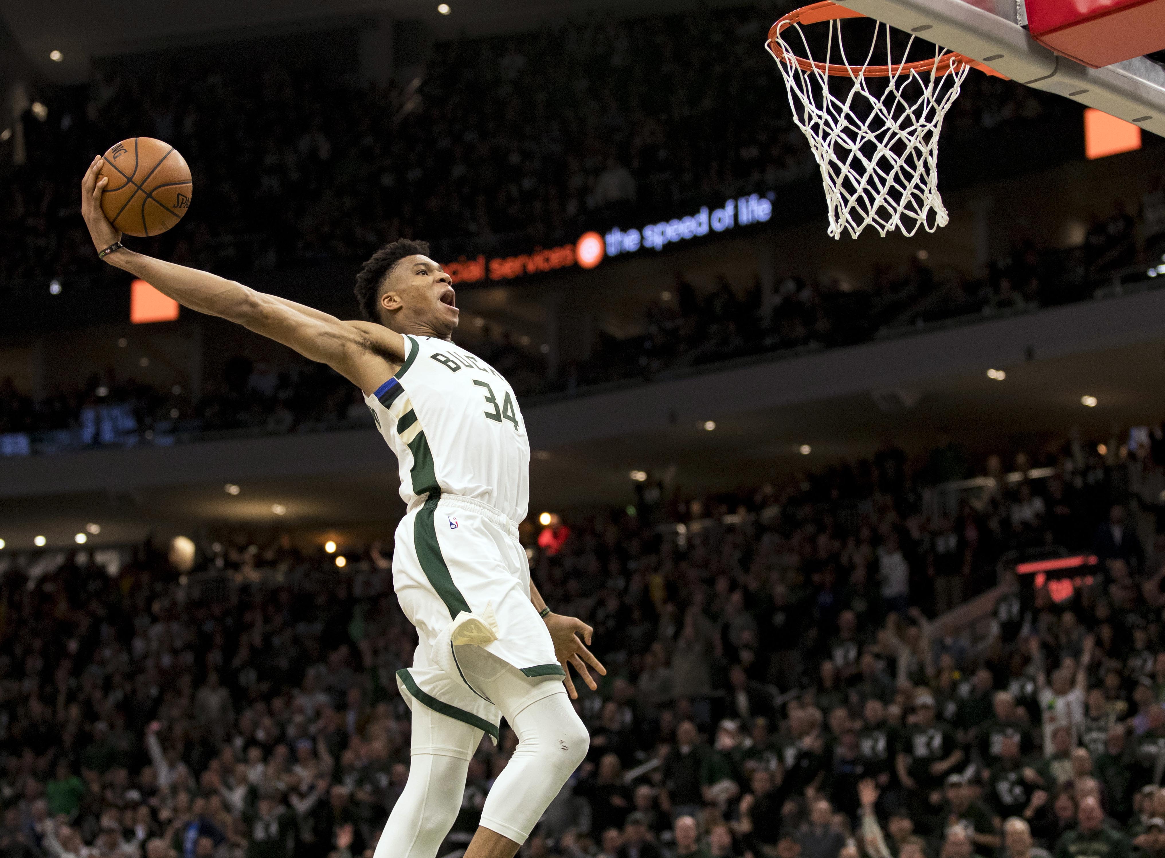 Cómo trabaja Antetokounmpo para ser una mezcla perfecta entre Jordan, Durant y LeBron