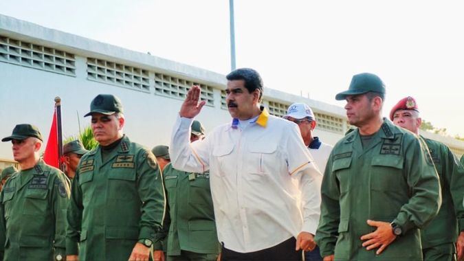 Brotan los conspiradores en la Fuerza Armada que buscan la salida de Maduro