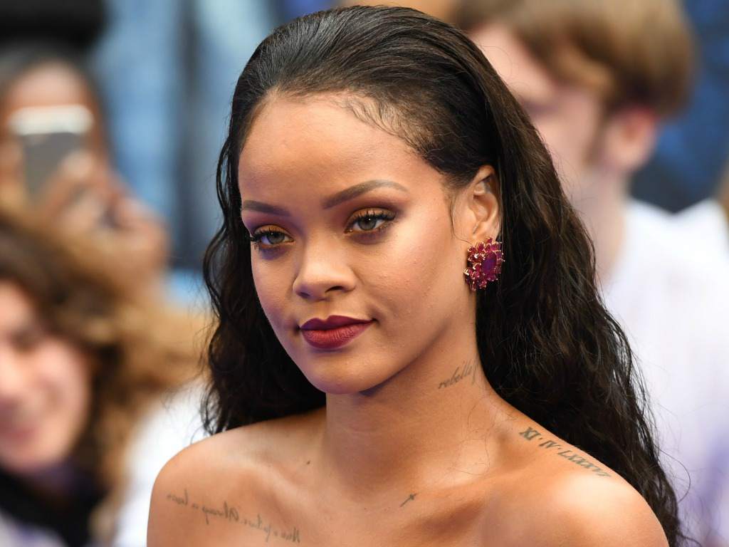 Rihanna insultó a políticos de Estados Unidos por aprobar “Ley antiaborto” (VIDEO)
