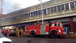 Reportan un incendio en un laboratorio de Barquisimeto #3Jun (fotos)