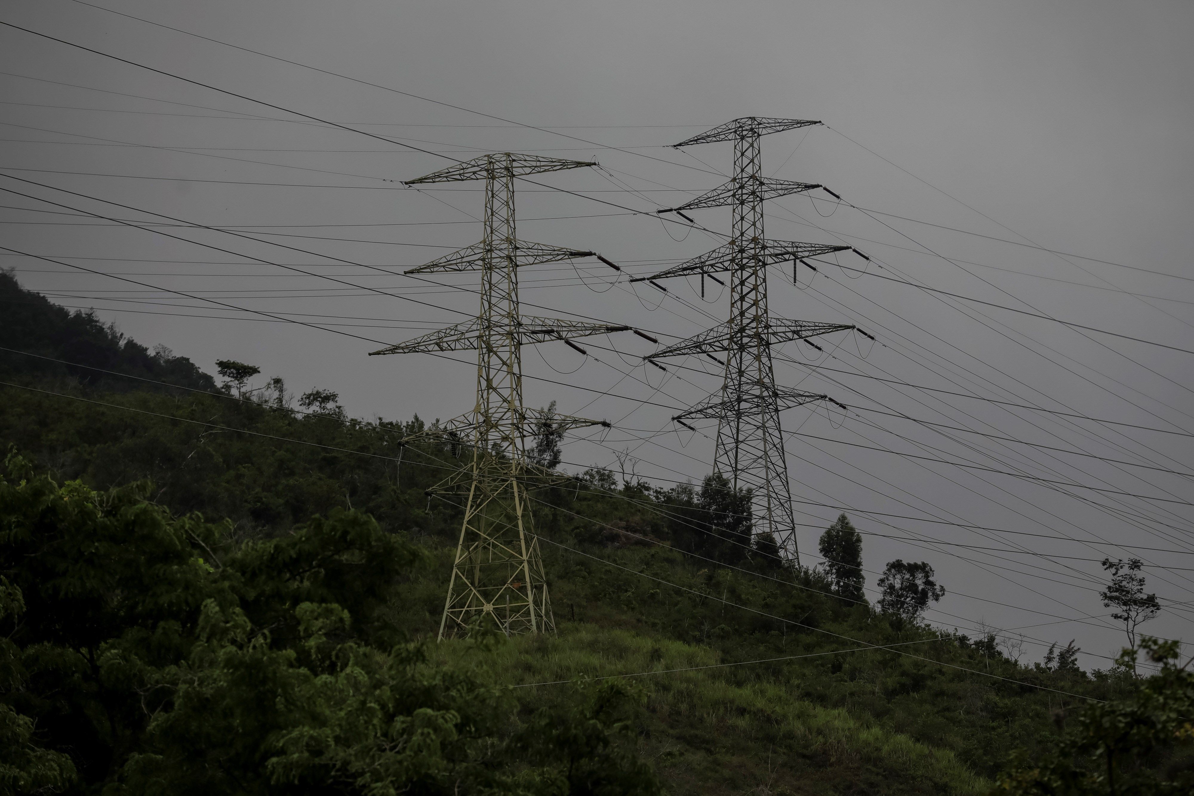 Fuerte bajón eléctrico se registró en diversas regiones de Venezuela este #23Oct
