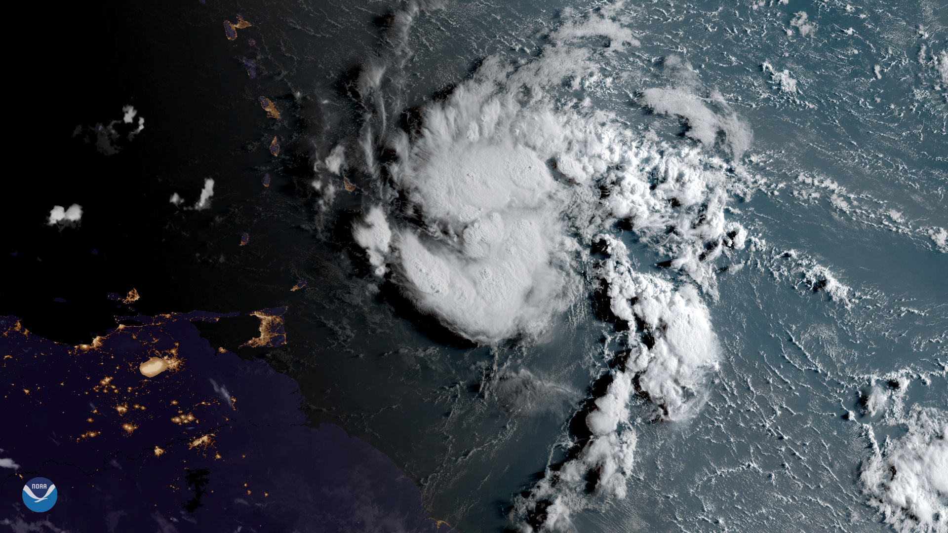 Inameh en alerta ante cercanía de la tormenta Dorian a las costas venezolanas #27Ago