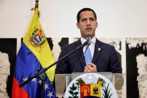 Guaidó declaró su respaldo a Duque en la lucha contra grupos narcoterroristas
