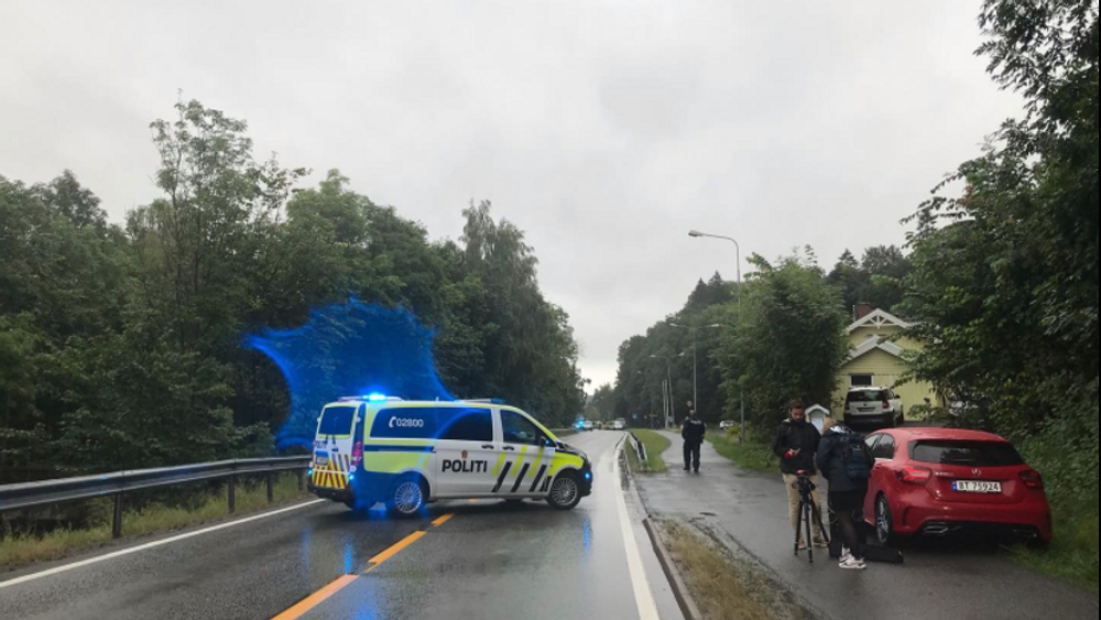Un herido y un detenido tras tiroteo en mezquita en Noruega