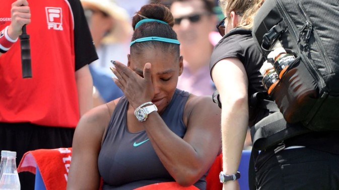 El llanto de Serena Williams tras abandonar la final en Toronto: “No me puedo mover”