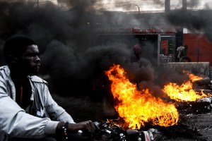 Choques violentos en Haití durante masiva protesta por escasez de combustibles