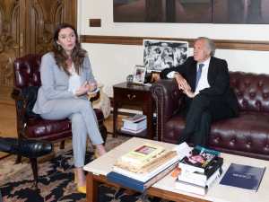 Embajadora Elisa Trotta se reunió con el secretario general de la OEA, Luis Almagro