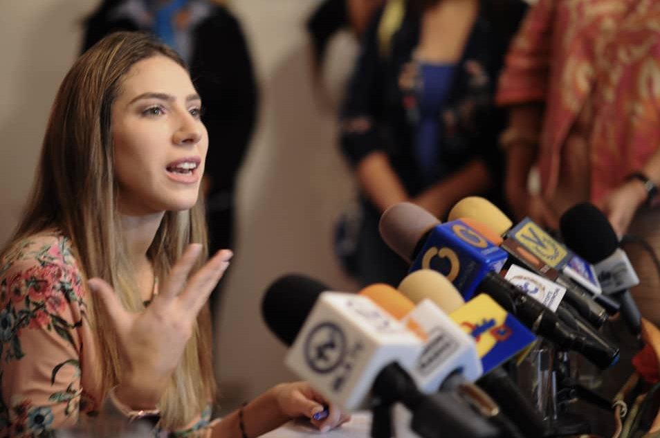 Fabiana Rosales condenó que el régimen de Maduro mantenga a 35 mujeres secuestradas