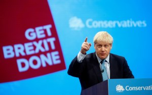 Un escándalo de acoso expone las tensiones en el gobierno británico de Johnson