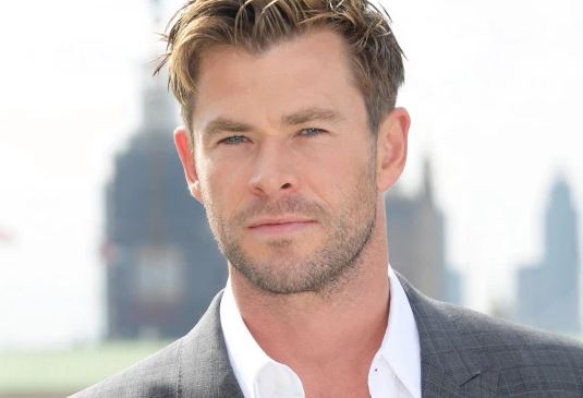 ¡Puro colirio! Chris Hemsworth nos enloqueció al mostrar su bien trabajada y sudada figura (Video)