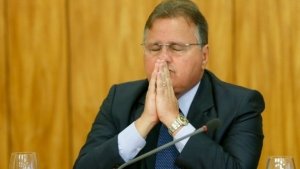 Condenan a un exministro brasileño que ocultaba millones en un apartamento