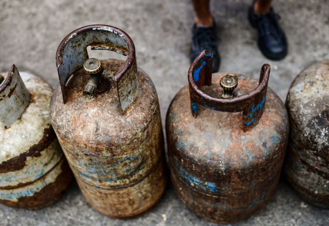 Tachirenses madrugaron para exigir suministro de gas doméstico #25Nov (Foto)