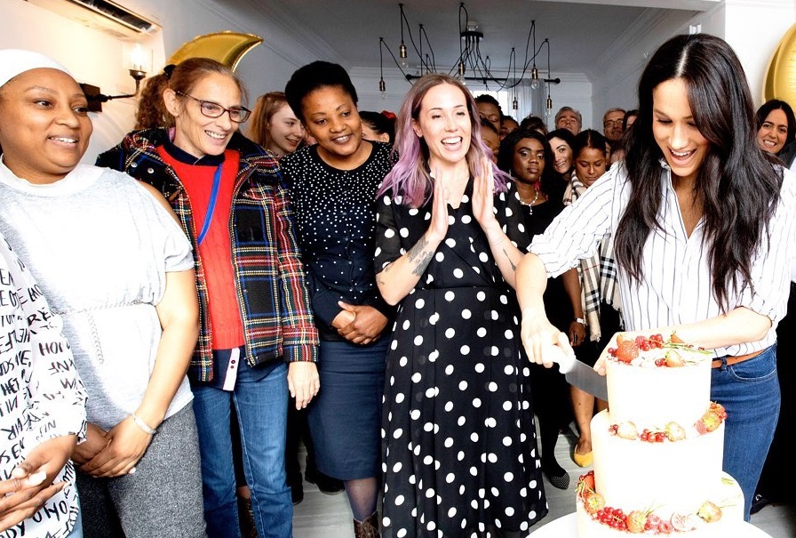 Meghan Markle inauguró una pastelería administrada por mujeres vulnerables