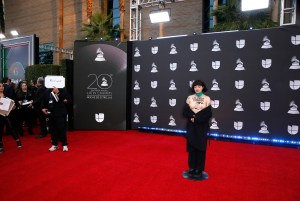 Desnudos, protestas y glamour: Lo mejor de la alfombra roja de los Latin Grammy 2019 (FOTOS)