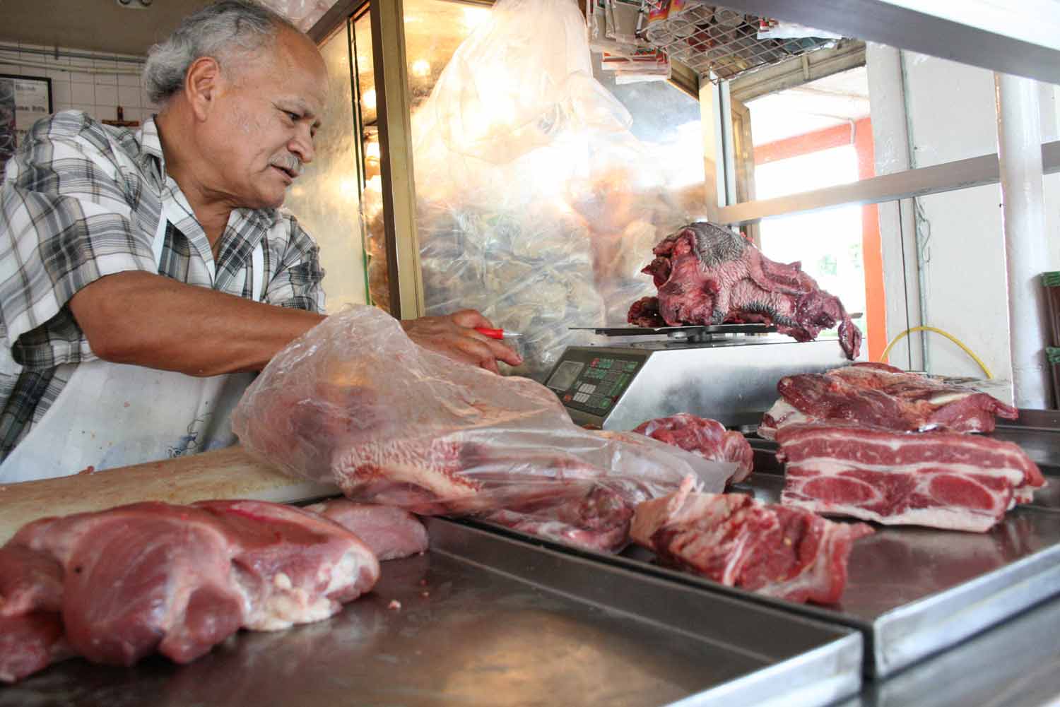 Producción de carne en Venezuela se ubica en menos del 40 %, según el presidente de Fedenaga