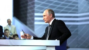 Putin encadena las sorpresas y designa a un desconocido como primer ministro