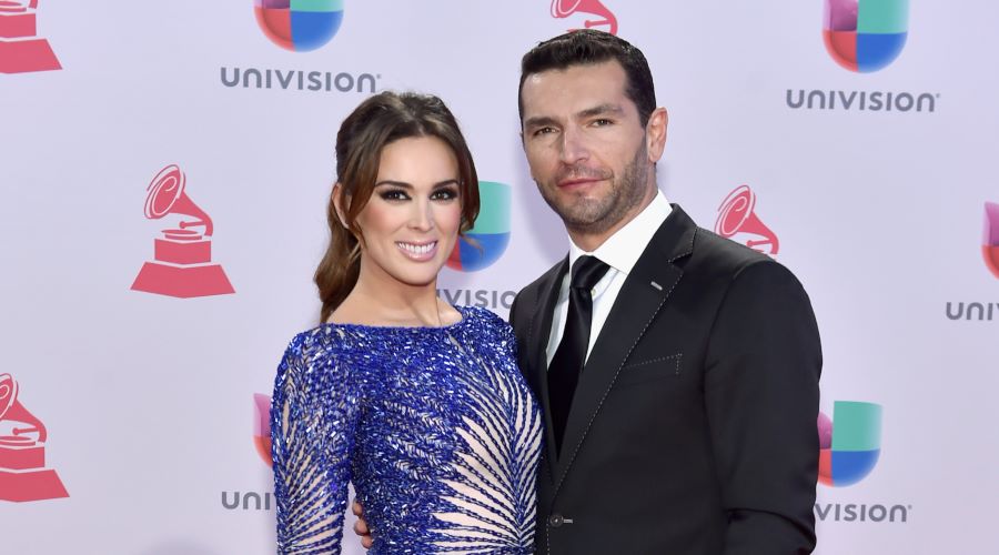 Famosos reaccionan ante el terrible accidente que sufrió esposo de Jacqueline Bracamontes (Video)