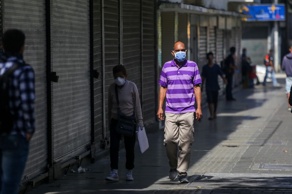 Régimen de Maduro decretó toque de queda en Nueva Esparta tras brote de Covid-19