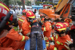 Diez muertos en el derrumbe de un hotel en China que servía de centro de cuarentena