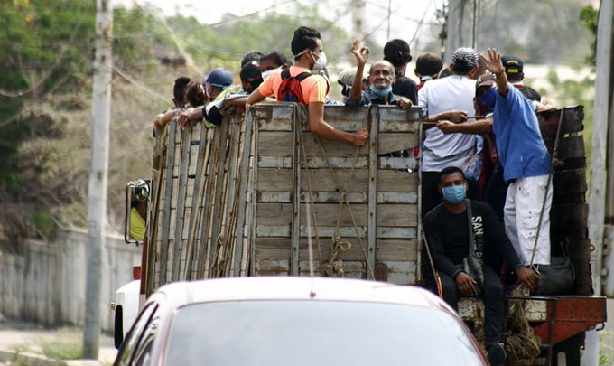 Los transportistas zulianos han empeñado sus pertenecias para sobrevivir la cuarentena (Fotos)