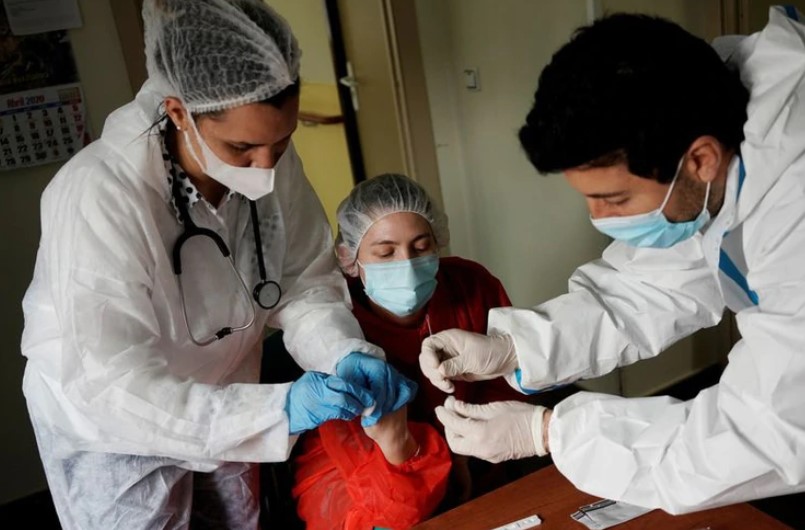 España reportó 268 nuevas muertes por coronavirus, la cifra más baja desde el 20 de marzo