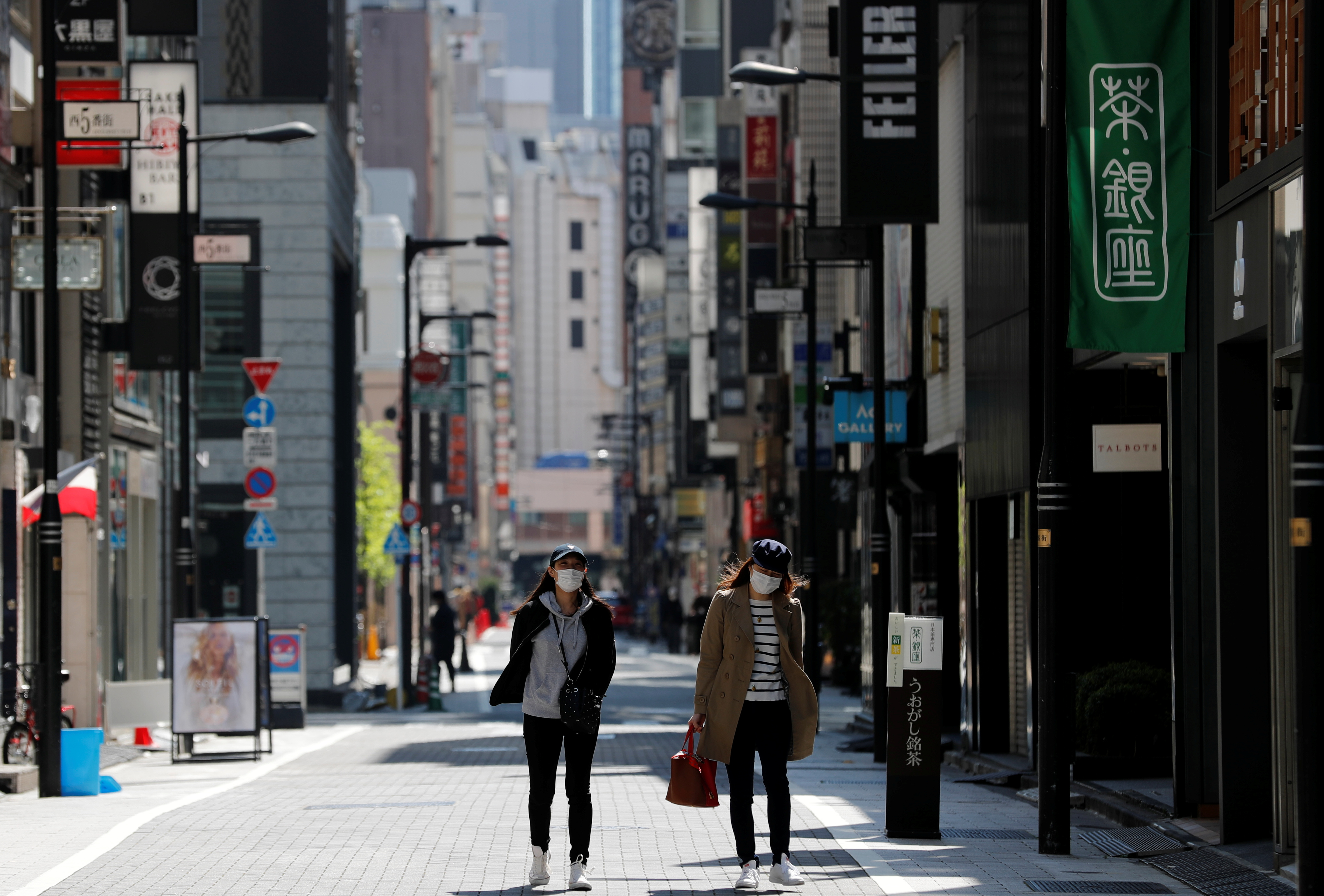 Japón prolongó la emergencia sanitaria de Tokio y siete regiones más