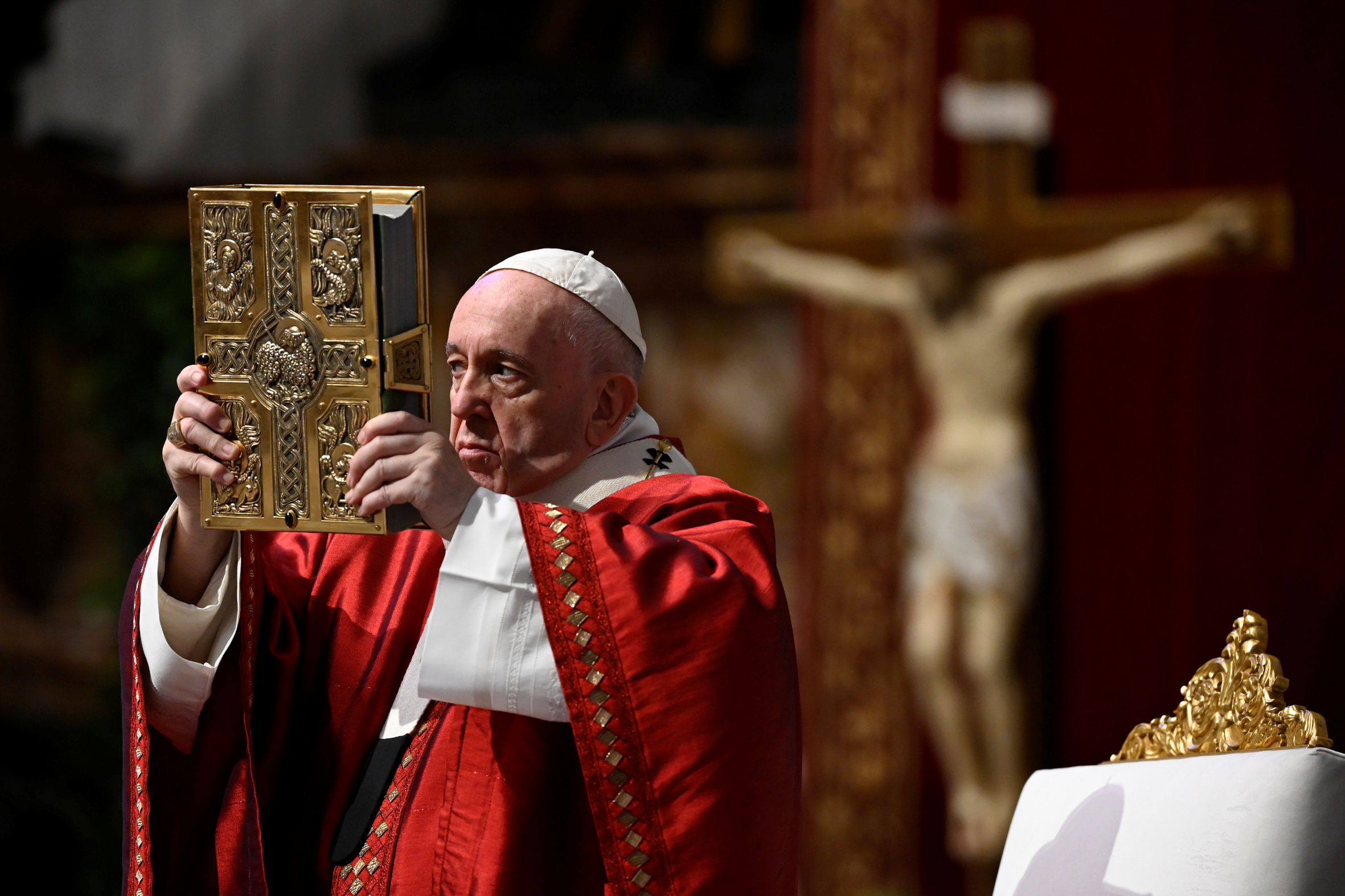 El papa Francisco dona 250 mil euros para ayudas en Líbano