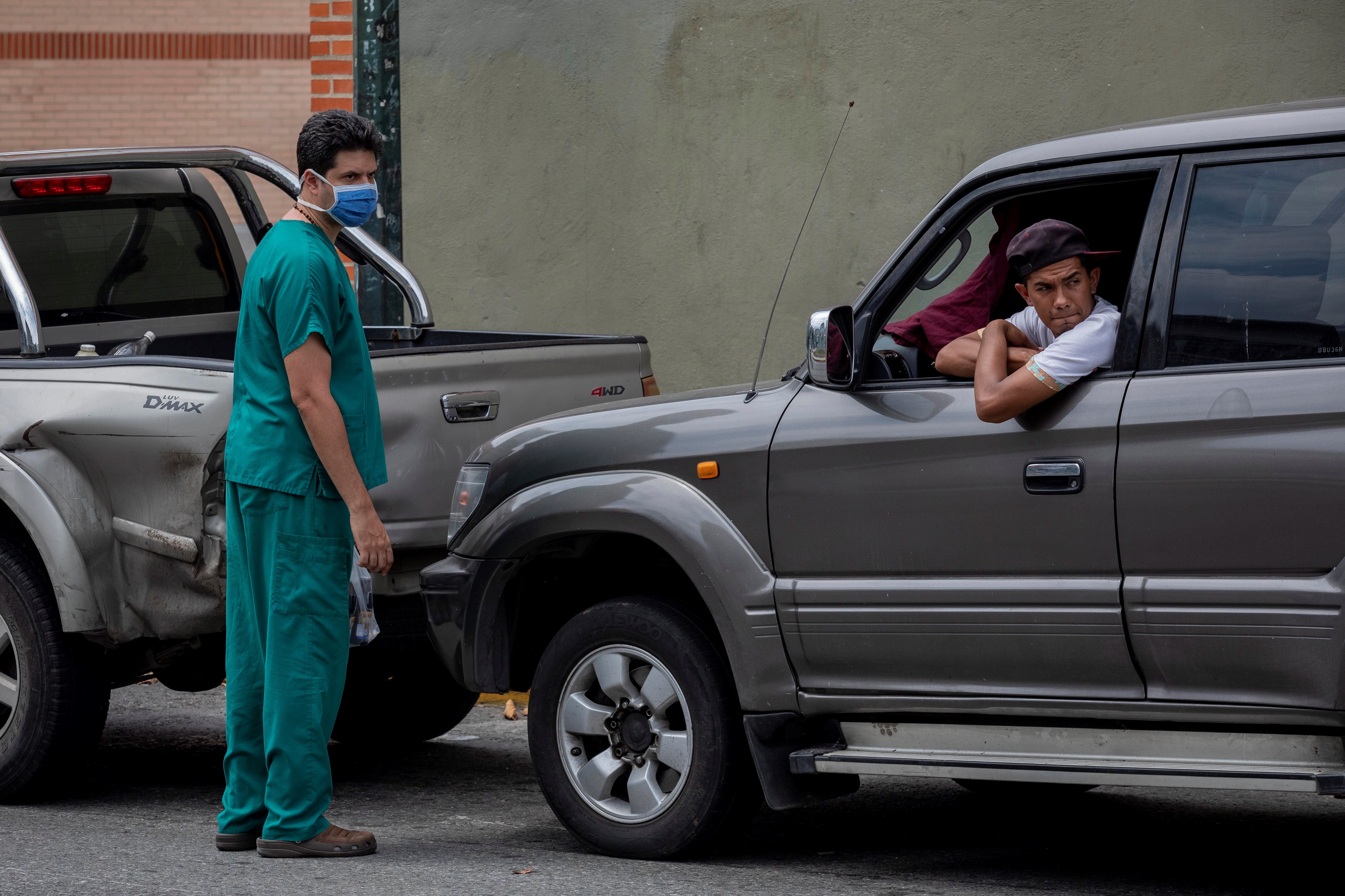 Con gasolina y repuestos de mala calidad: ¿Cuánto cuesta mantener un carro rodando en Venezuela?