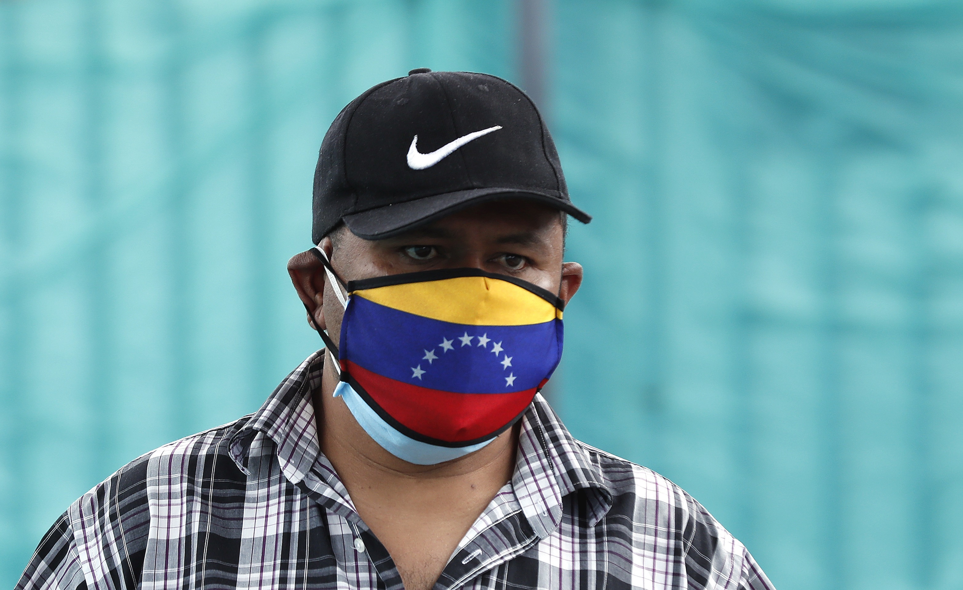 Comienza la Fase 1 para la implementación del Estatuto de protección para venezolanos en Colombia (Fotos)