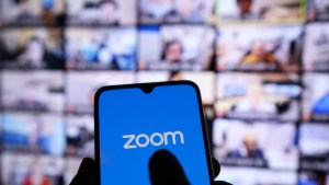 Zoom ofrecerá la función de transcripción automática para todas sus cuentas