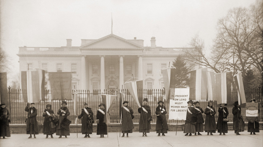 Hoy se conmemora un siglo del sufragio femenino en Estados Unidos