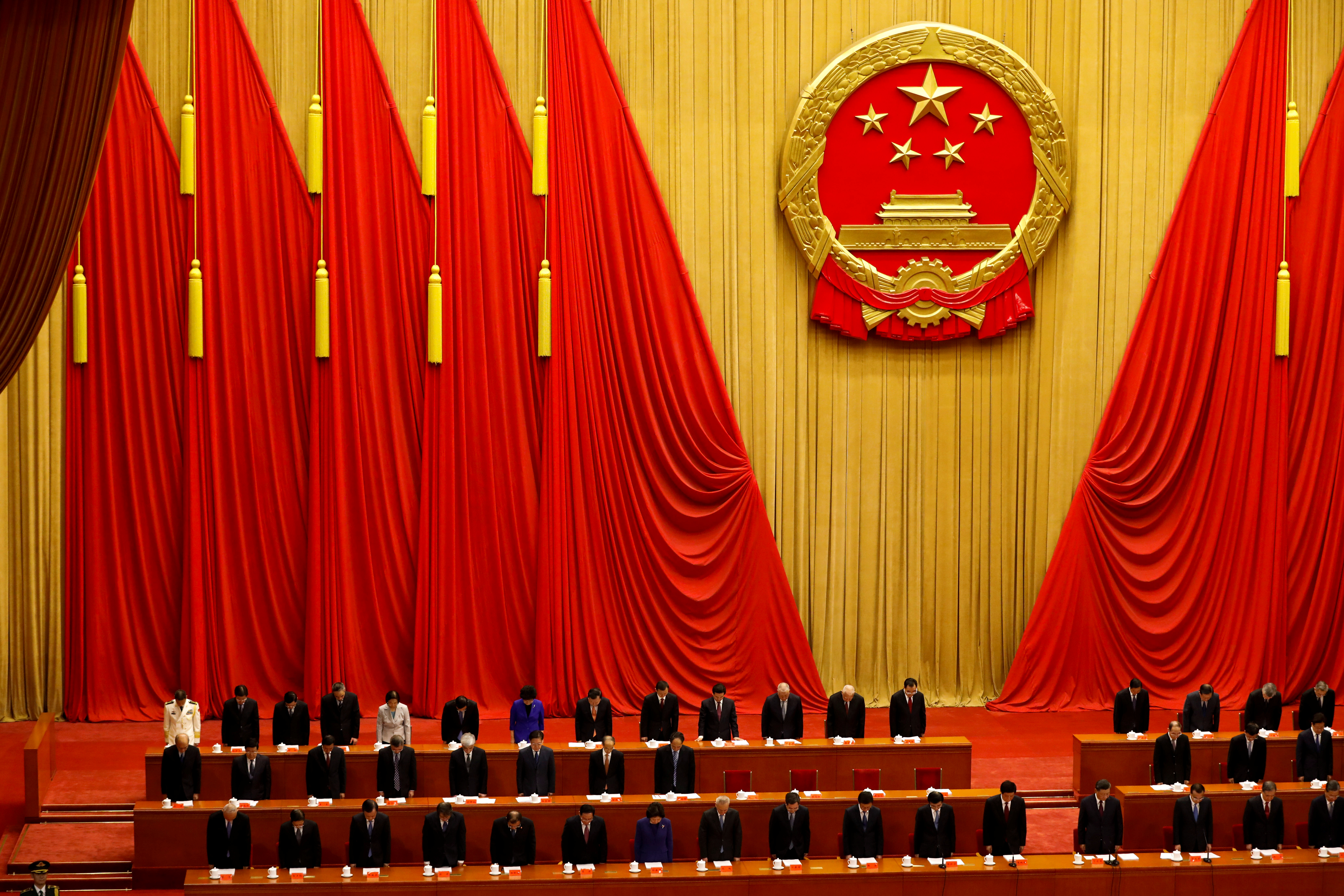 Presidente chino Xi Jinping rinde homenaje a sus médicos “héroes del Covid-19”