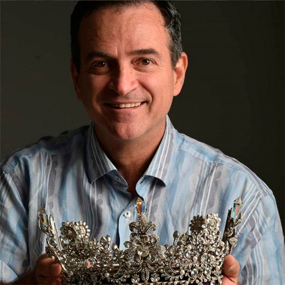 ¡Se lució! George Wittles mostró cómo quedaron las coronas que diseñó para Miss Grand Colombia